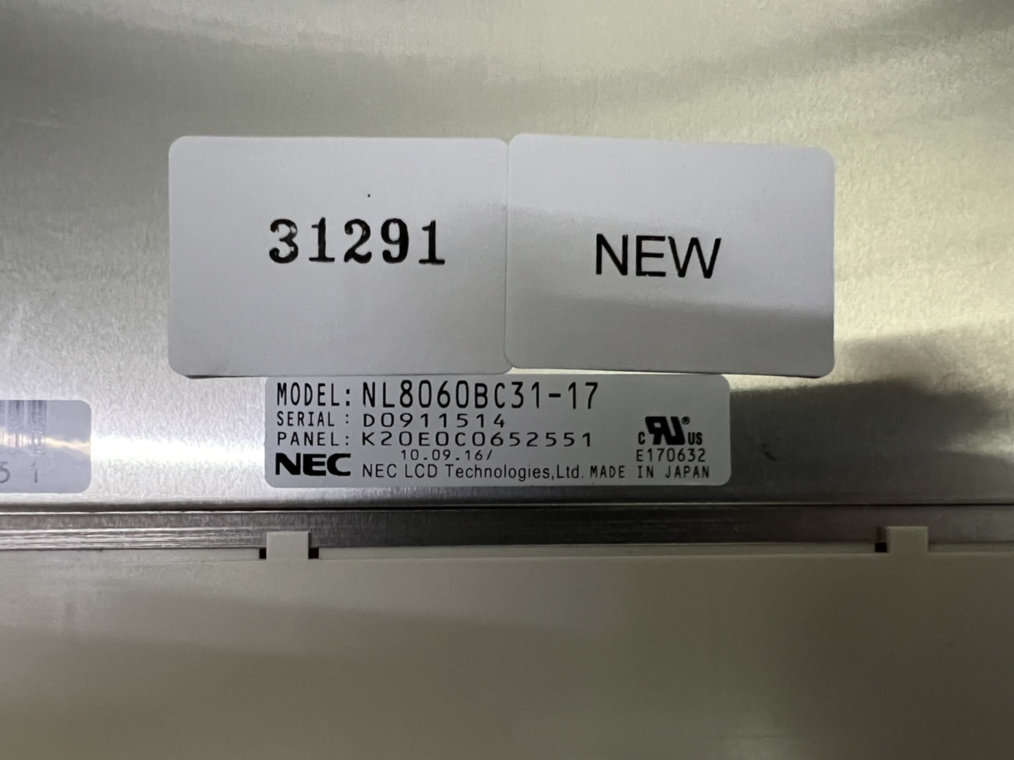 LCD PANEL " NEC " MODEL : NL8060BC31-17