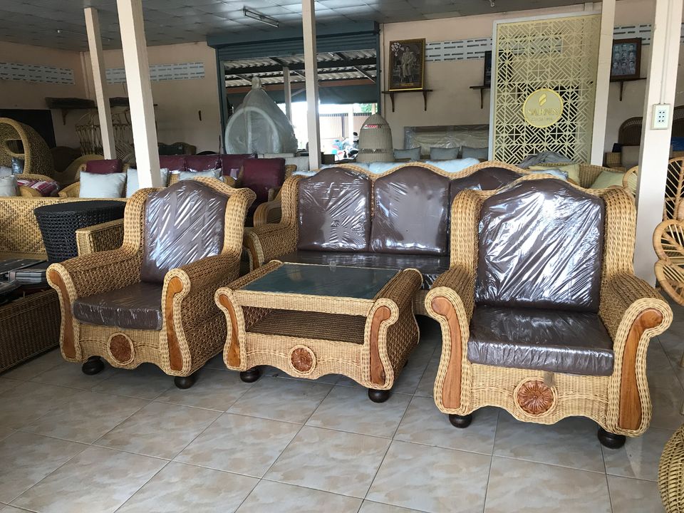 ชุดรับแขกหวายแท้พิงสูงลายมัดหมี่