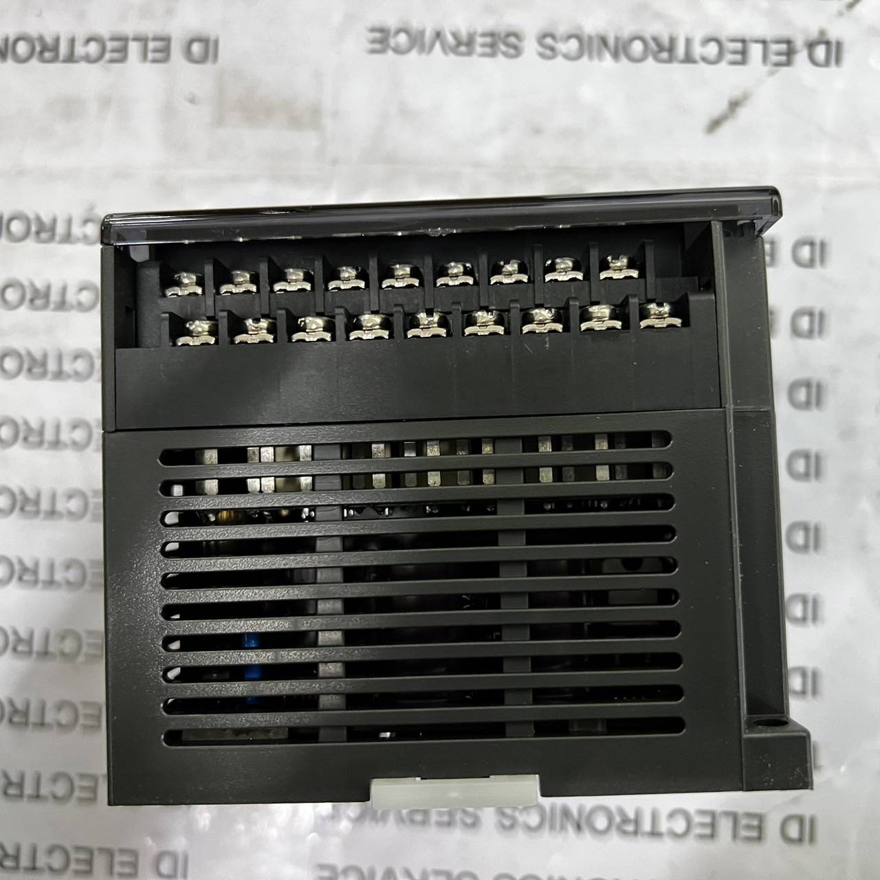 PLC " FATEK " MODEL : FBs-24MAR2-D24