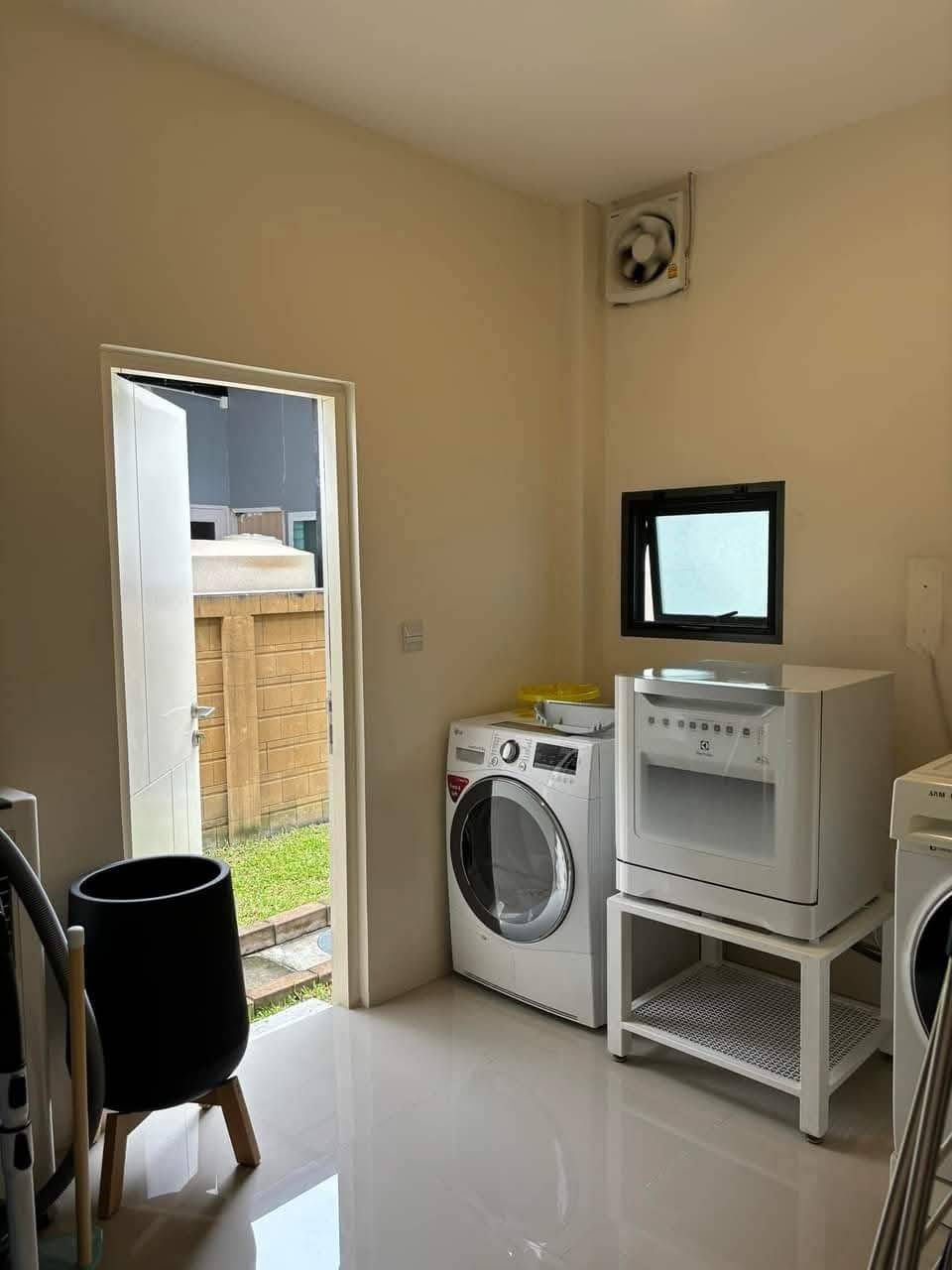 ขายบ้านเดี่ยว 𝟮 ชั้นหมู่บ้านเศรษฐสิริพัฒนาการ บ้านสวยพร้อมอยู่ (N.1565)