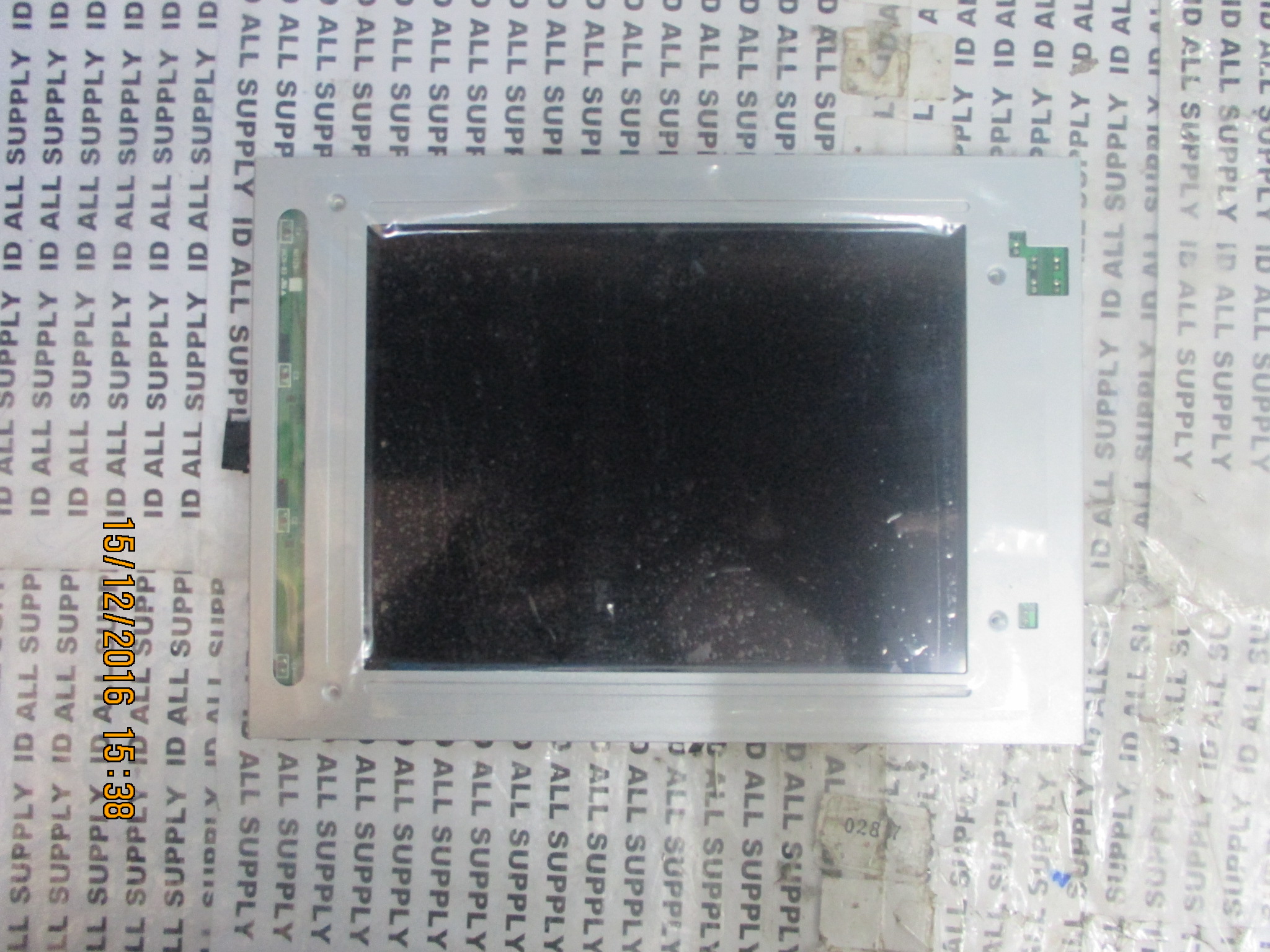 LCD PANEL " SHARP " MODEL : LM64C031