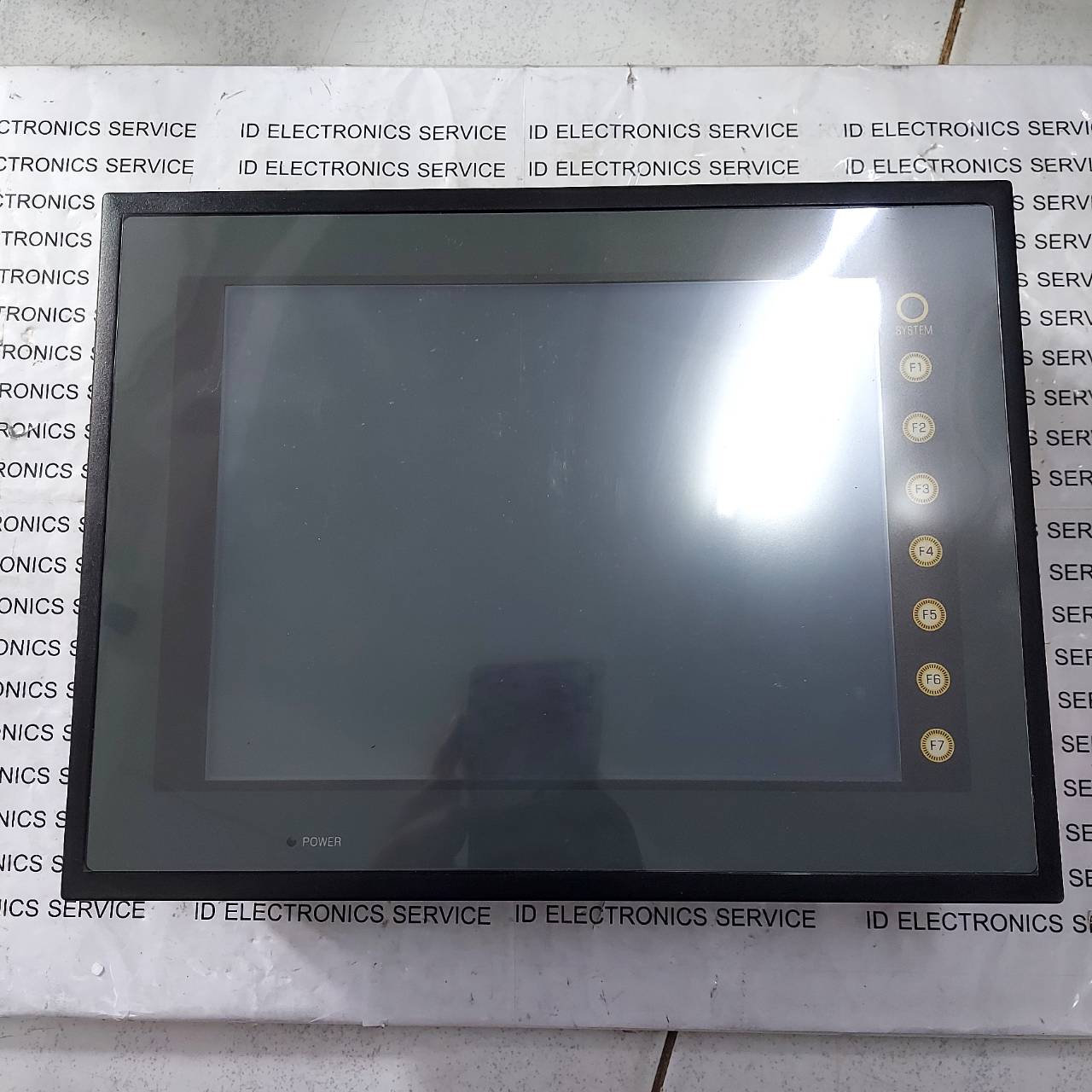 HMI " HAKKO " MODEL : V710T