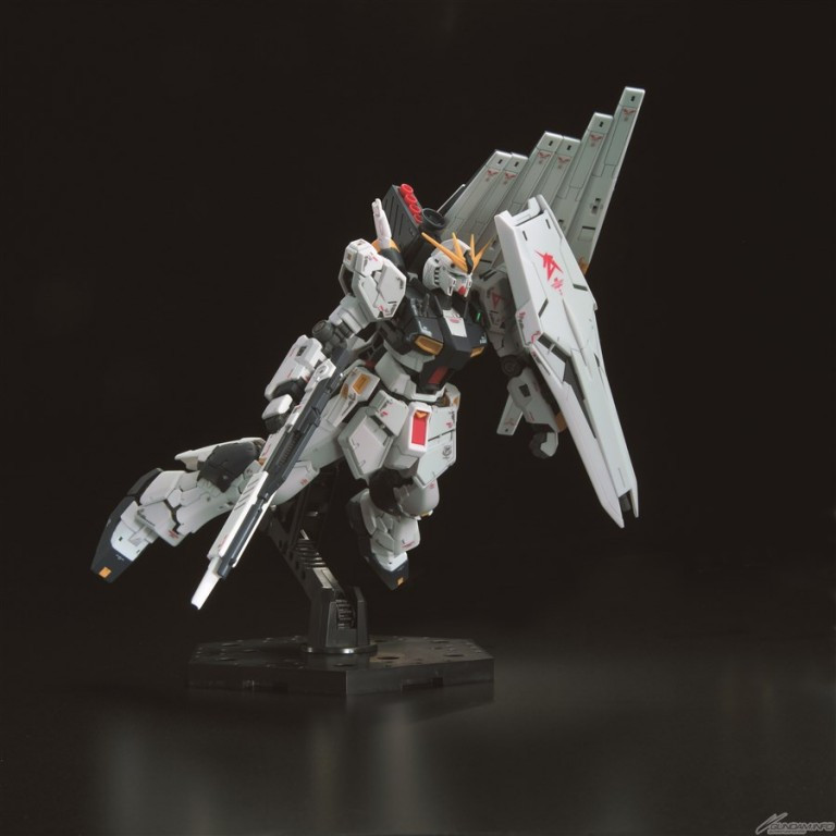 (RG) 1/144 NU GUNDAM