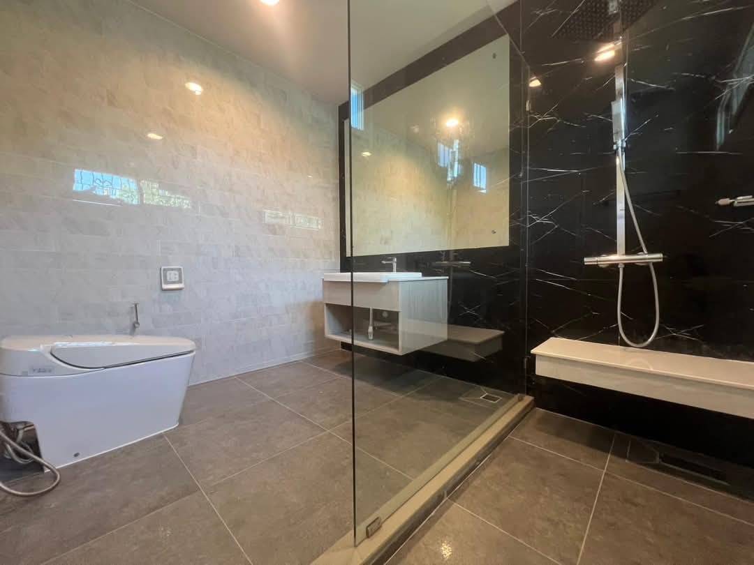 ให้เช่าบ้านชั้นเดียว หลังใหญ่ ใกล้เซ็นทรัลบางนาสวยครบพร้อมอยู่ (N.1558)