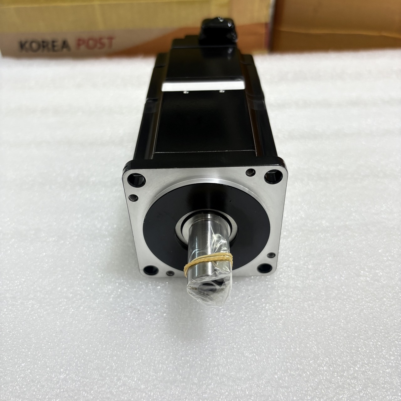 SGMJV-04A3A6C MOTOR "YASKAWA"