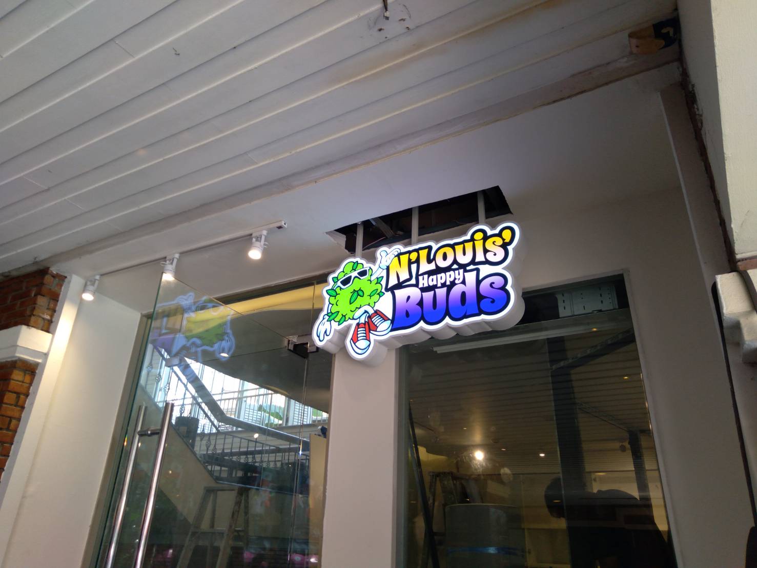 #กล่องไฟติดหน้าร้าน