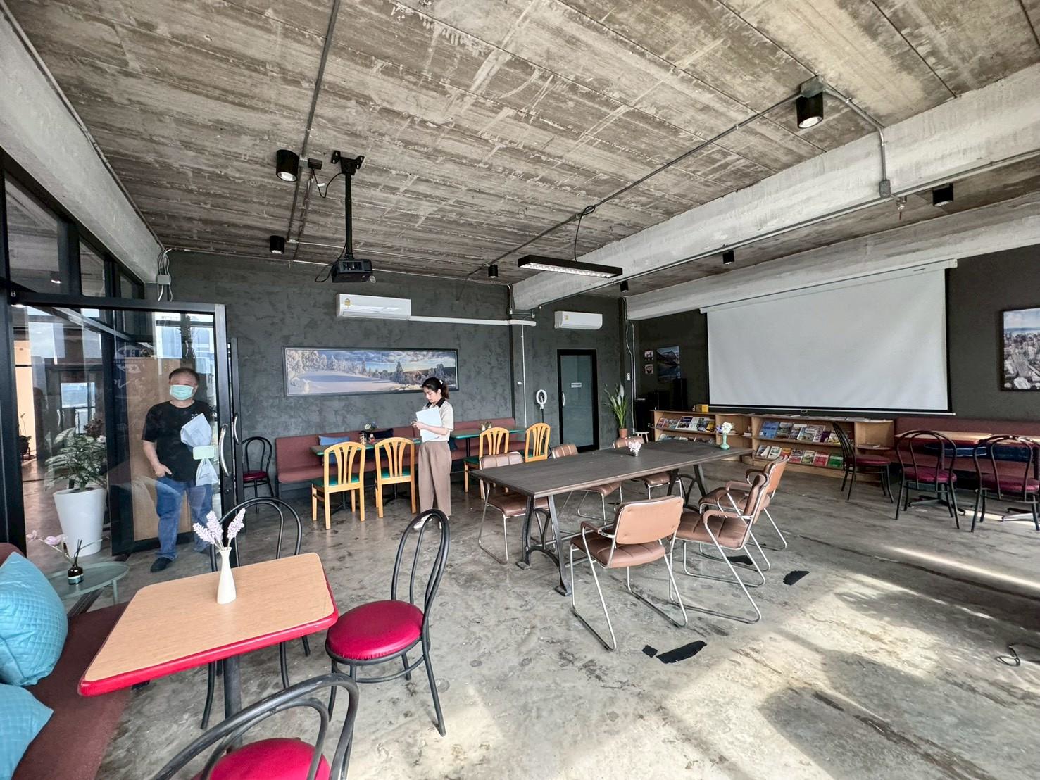 ให้เช่าพื้นที่สำนักงาน ชั้น 5 อาคารโล่งสวย เหมาะทำธุรกิจ ติดถนนรามคำแหง (N.1923)