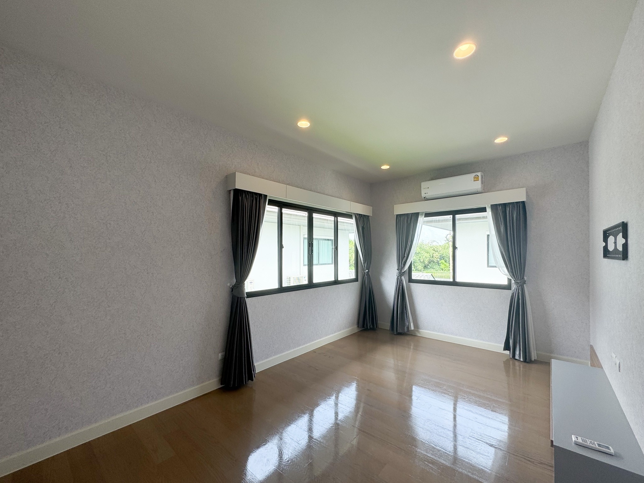 ขายบ้านเดี่ยว 2 ชั้นหมู่บ้านบุราสิริบางนากม.27 ราคาถูกสุดในโครงการ (N1327)