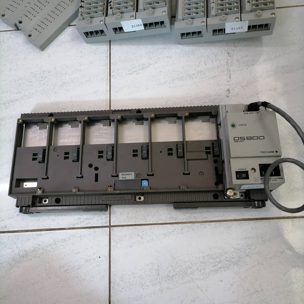 PLC " YOKOGAWA " MODEL : DS600-00-1M