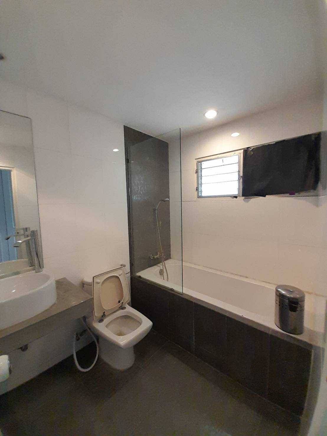 ให้เช่าบ้านเดี่ยวพัฒนาการ57 พื้นที่ 319 ตรว. พร้อมสระว่ายน้ำและฟิสเนสส่วนตัว (N.934)