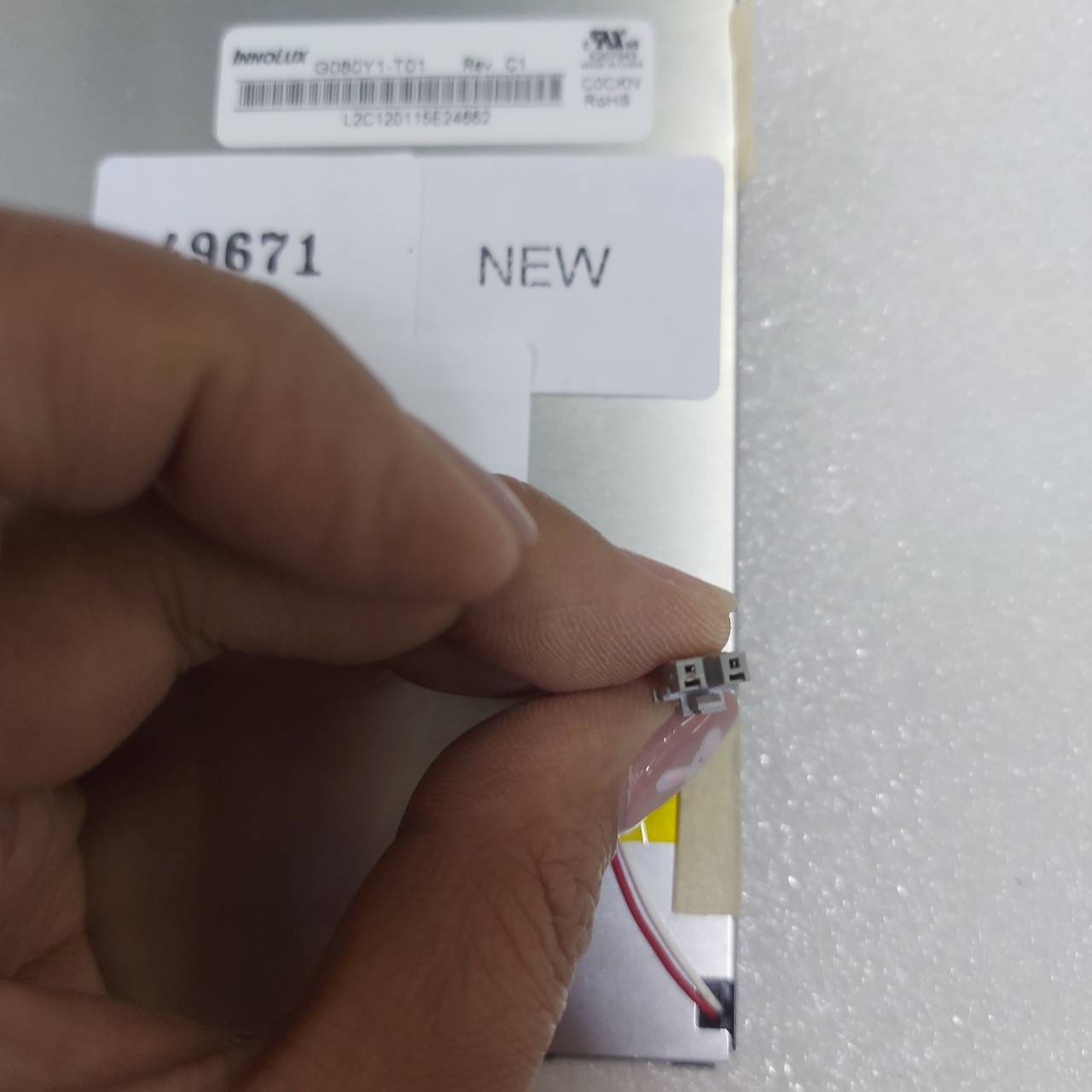 LCD PANEL " INNOLUX " MODEL : G080Y1-T01