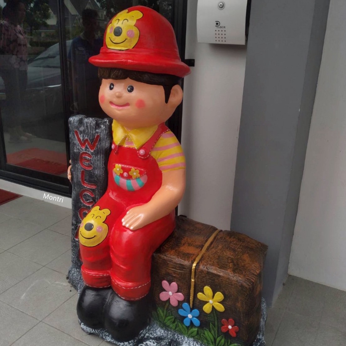 รูปปั้นแต่งสวน ตุ๊กตาแต่งสวนแฟนซี ตุ๊กตาเด็กนั่งปูนปั้น ตุ๊กตาปูนปั้นประดับสวน ตุ๊กตาแต่งสวน ความสูง 130 cm.