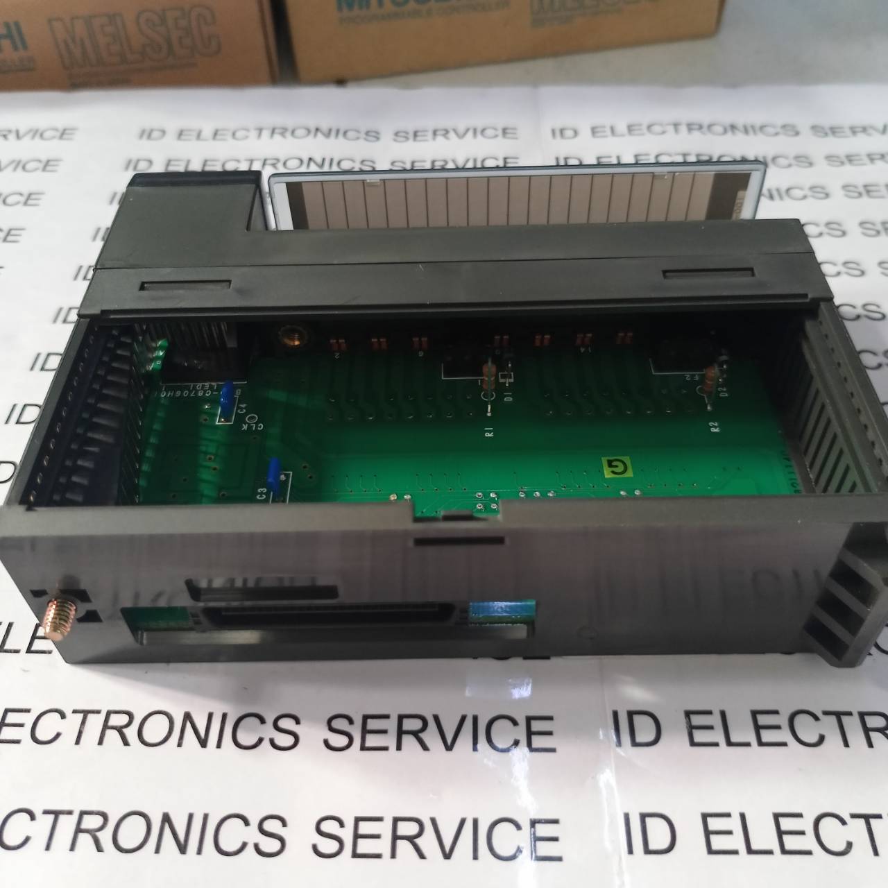 PLC " MITSUBISHI " MODEL : A1SY40