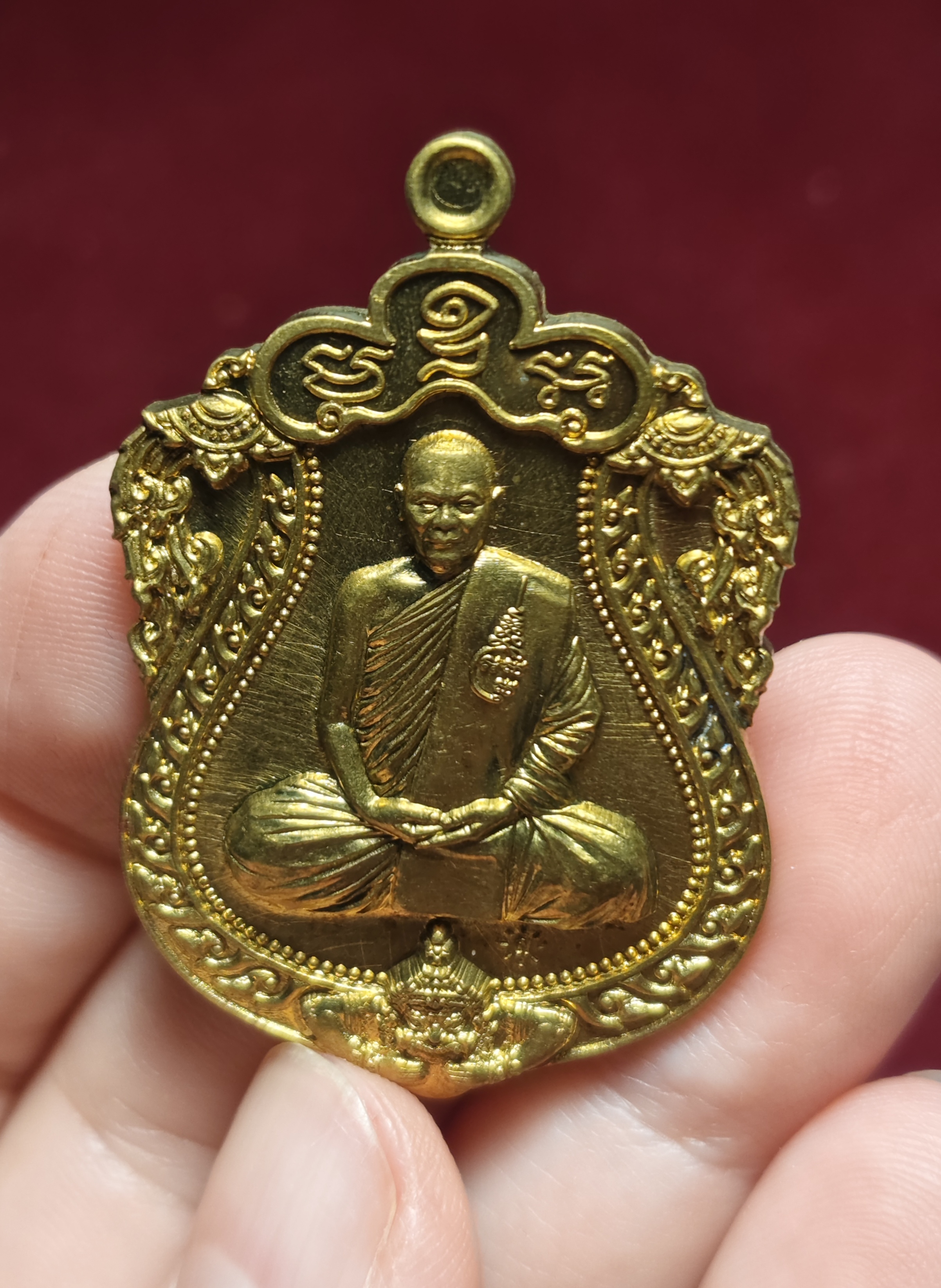 เหรียญเสมา (หลวงพ่อสุรินทร์ สำนักสงฆ์หนองนกเอี้ยง) จ.ฉะเชิงเทรา ปี2563
