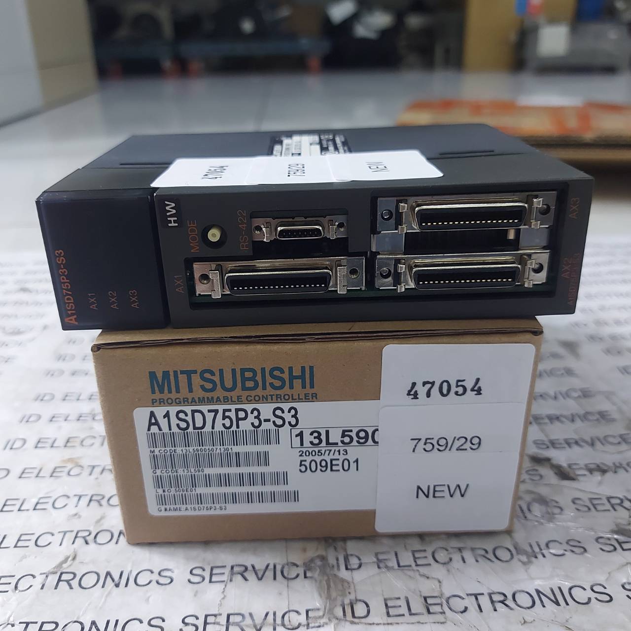 PLC " MITSUBISHI " MODEL : A1SD75P3-S3