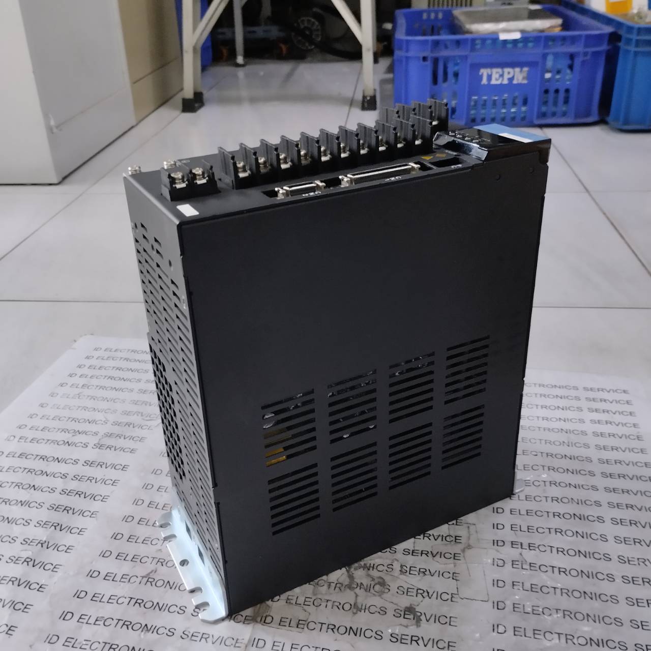 SERVO DRIVE " SANYO DENKI " MODEL : RS1A10AA