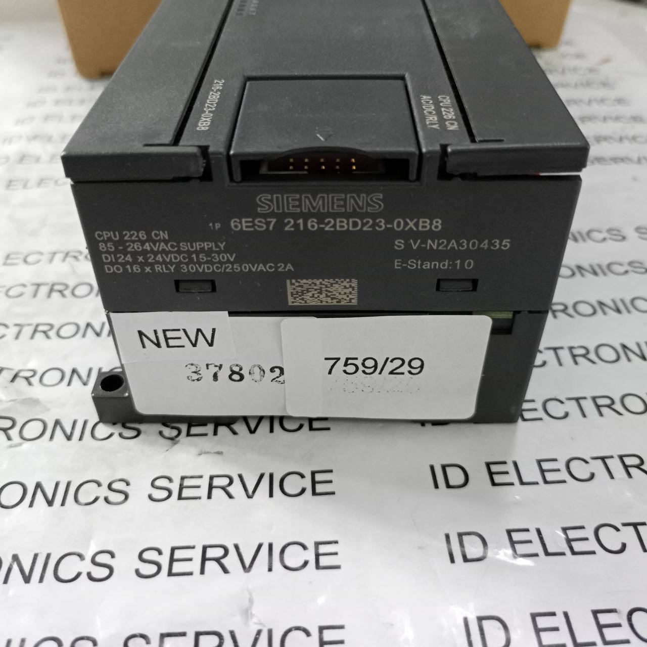 PLC " SIEMENS " MODEL : 6ES7 216-2BD23-0XB8