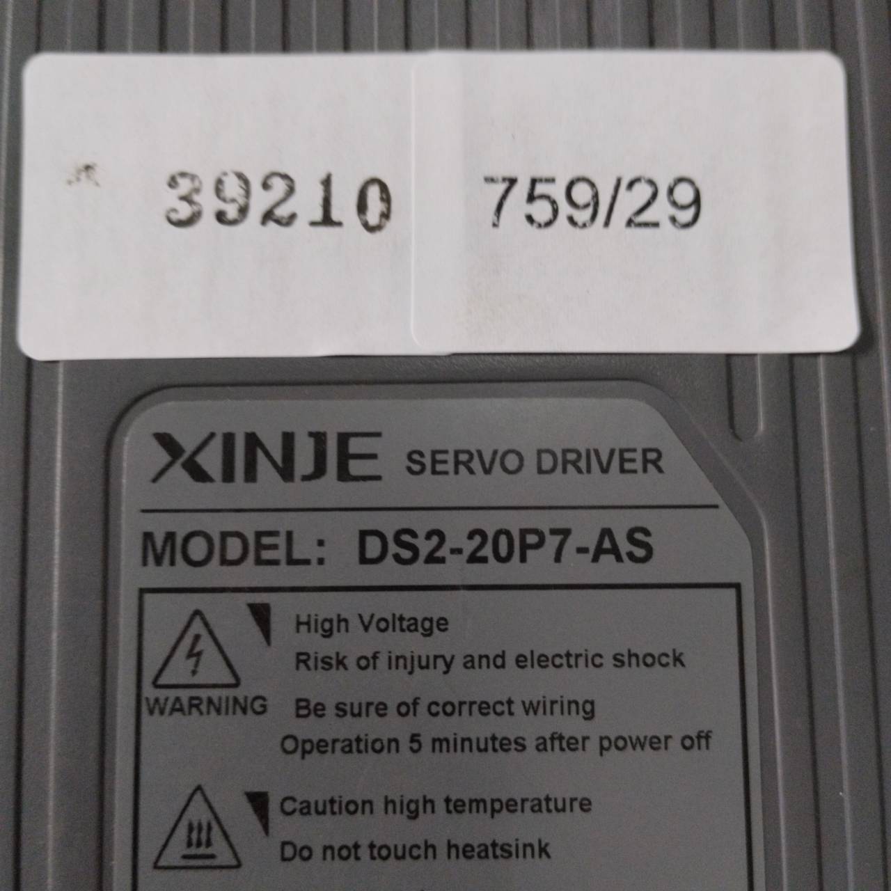 SERVO DRIVE " XINJE " MODEL : DS2-20P7-AS