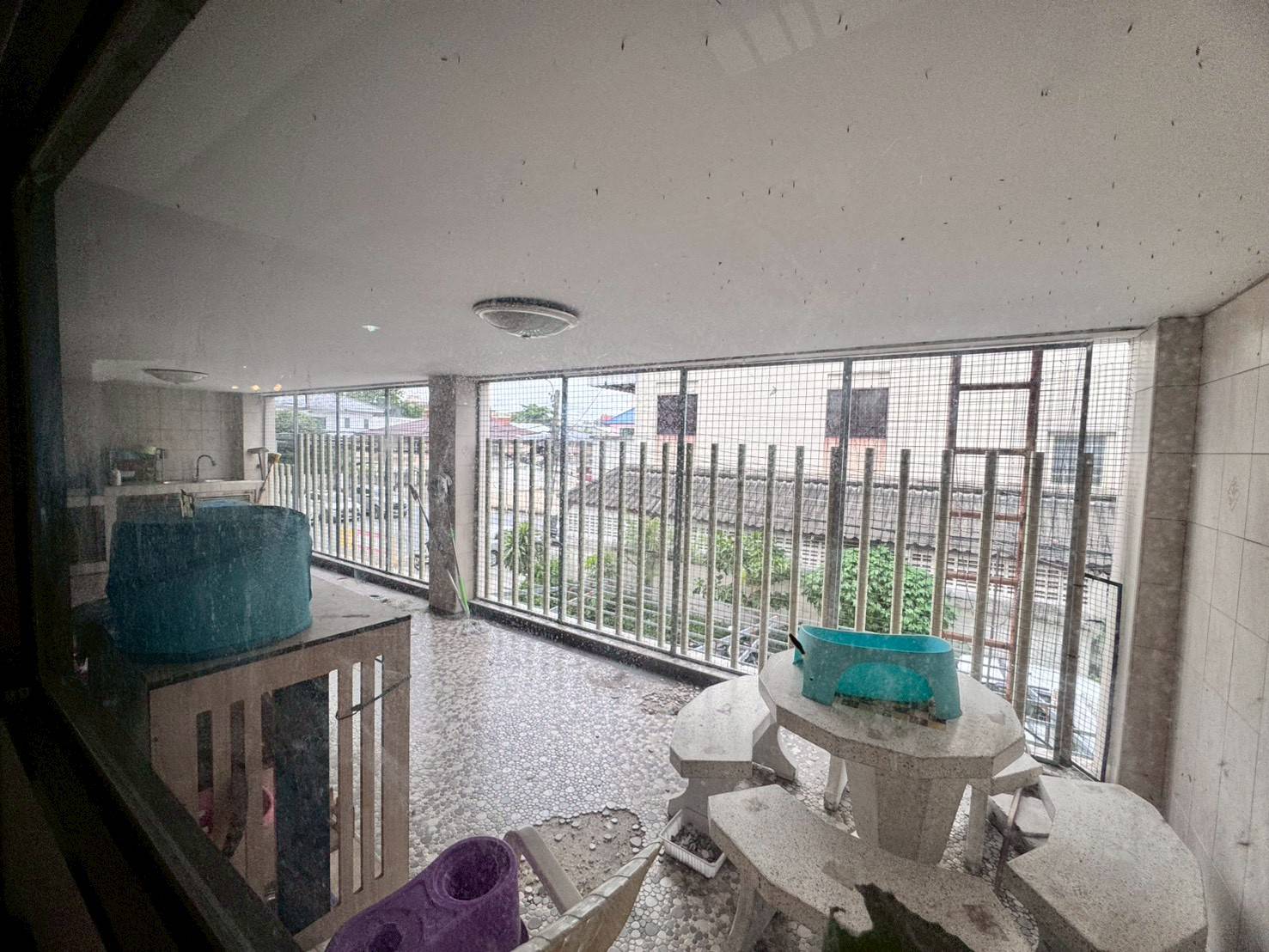 ให้เช่าอาคารพาณิชย์หลังมุม 2 คูหา 4 ชั้น ถนนอุดมสุข ทำเลดี (N.1865)