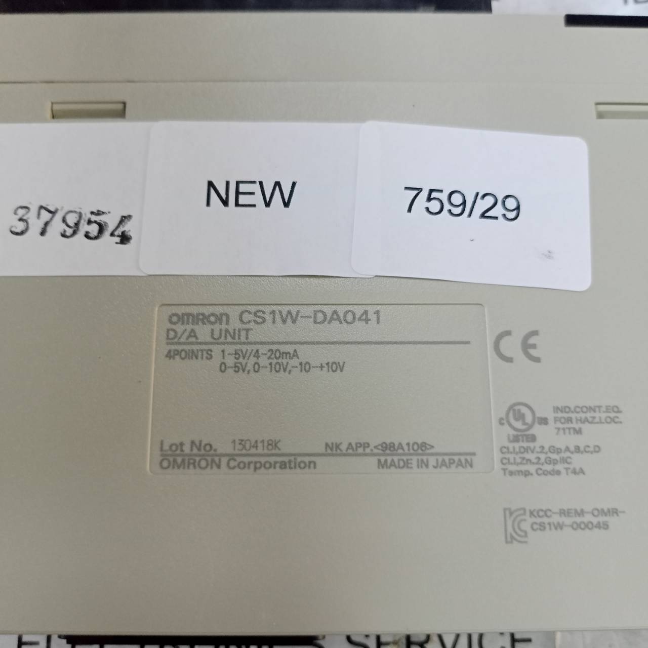 PLC " OMRON " MODEL : CS1W-DA041