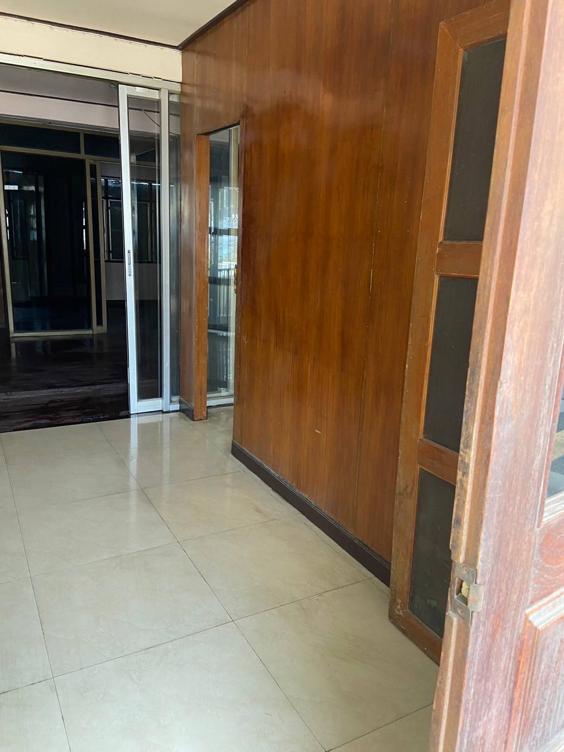 ให้เช่า บ้านเดี่ยว 2ชั้นซอยทองหล่อ23 (N.1214)