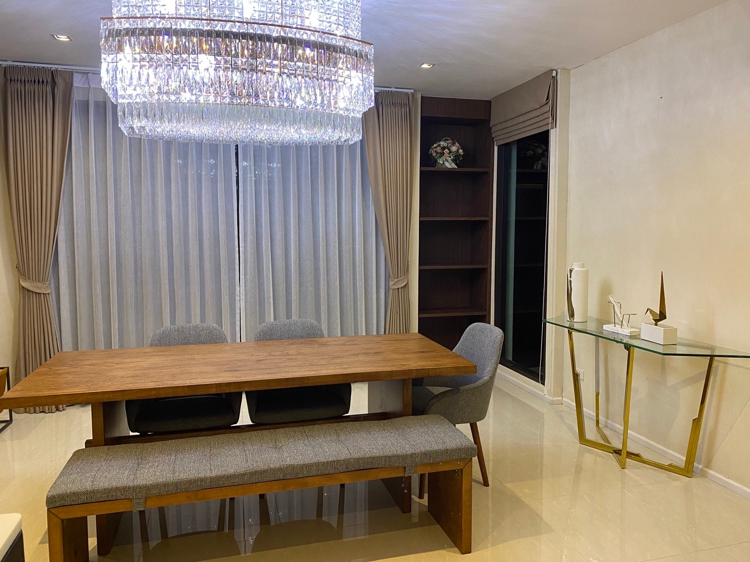 ขาย บ้านเดี่ยว 3 ชั้น เอคิว อาเบอร์ สวนหลวง ร. 9 – พัฒนาการ ใกล้พาราไดซ์พาร์ค ( N.1461 )