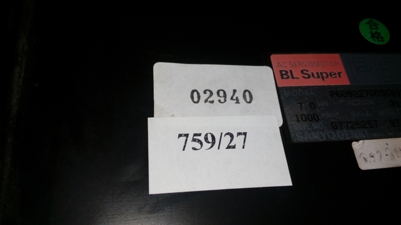 SERVO MOTOR " SANYO DENKI " MODEL : P60B22700SCS12