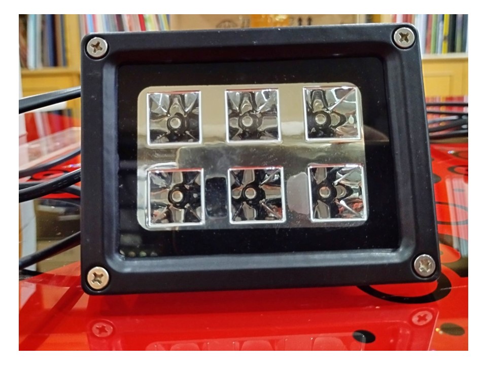 หลอดไฟยูวี โคมไฟยูวี แอลอีดี 6ดวงUV LED ไฟอบกาวยูวี