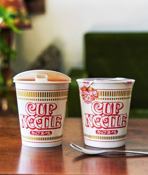 เครื่องทำความชิ้น CUP NOODLE 50TH ANNIVERSARY Cup Noodle Humidifier