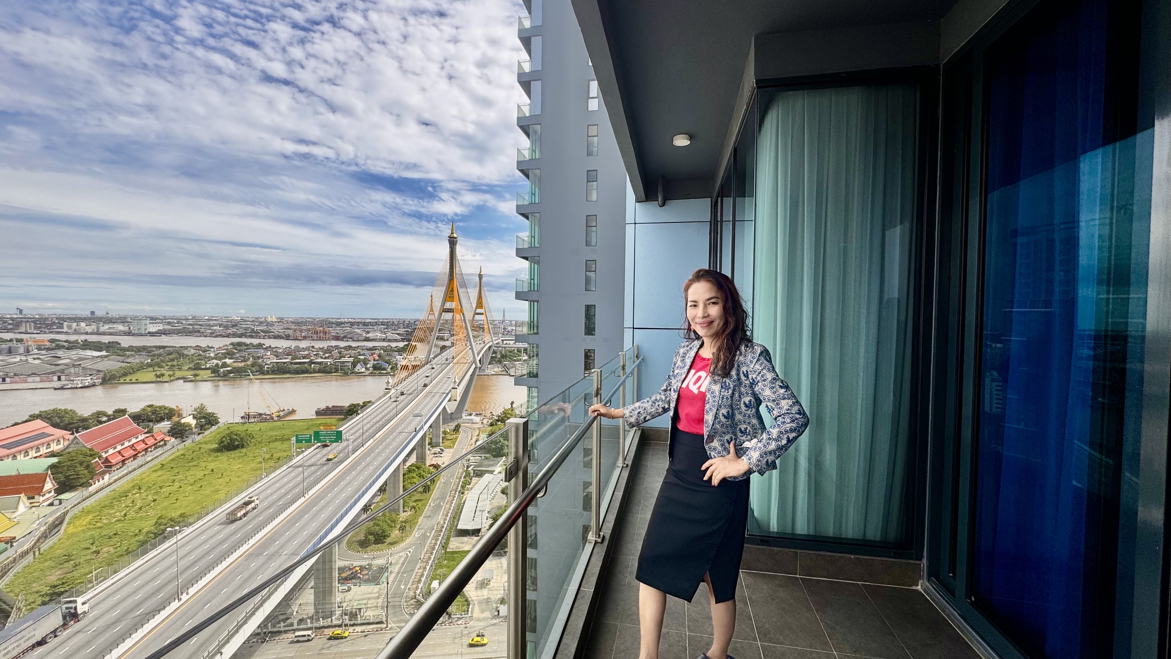 💎 Sapphire Rama 3 – The Riverside Luxury Bangkok Thailand Condominium 💎 “Invest today — live luxuriously, earn steadily.” ✨ Ready to move in!