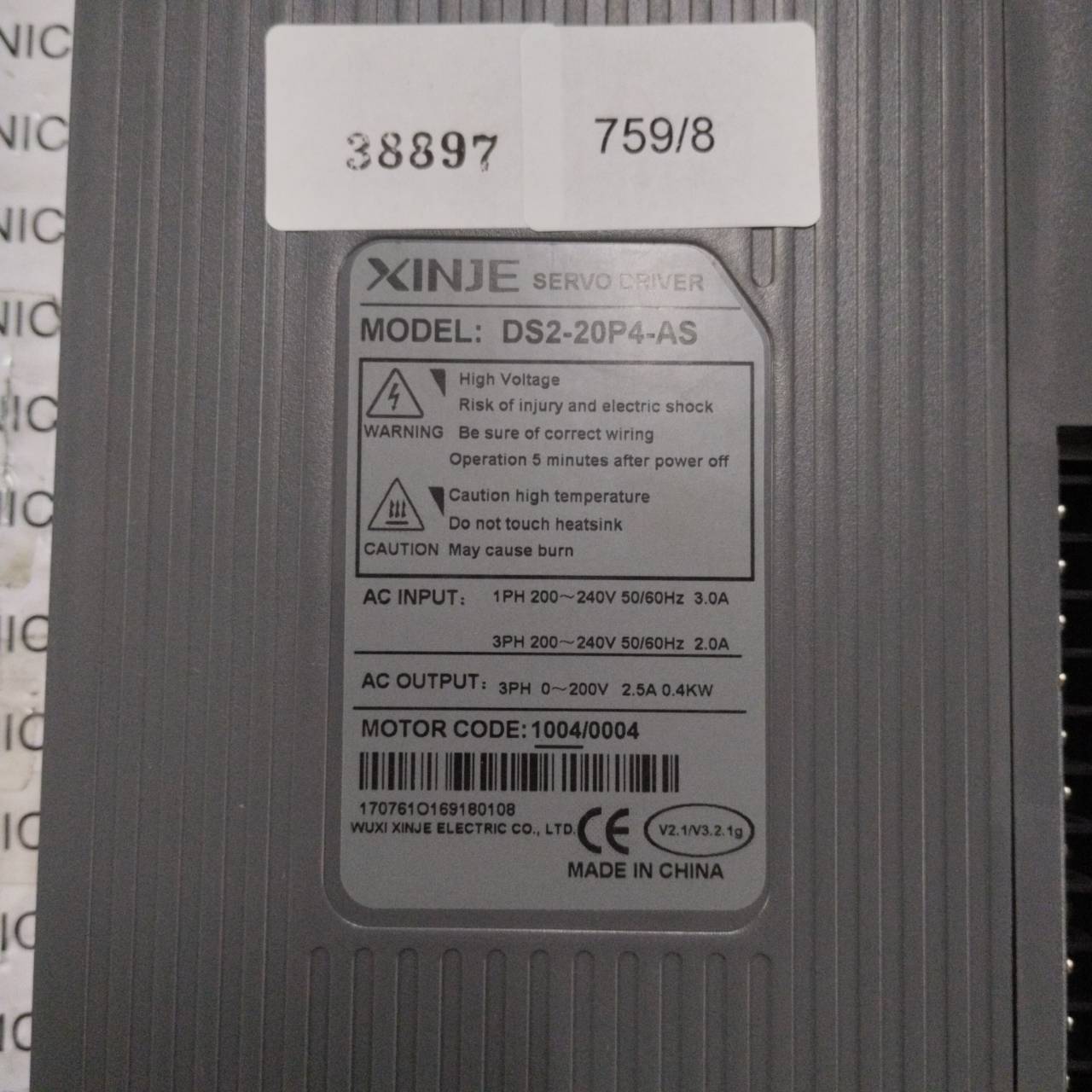 SERVO DRIVE " XINJE " MODEL : DS2-20P4-AS