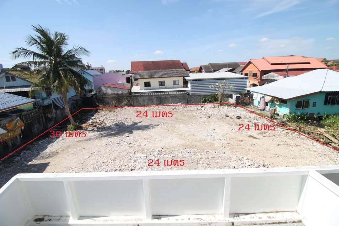 ขายด่วนที่ดินถมแล้วแปลงสวย 165 ตร.ว. ซ.เฉลิมพระเกียรติ ร.9 ซอย14 แยก23 แขวงหนองบอน เขตประเวศ ( N.1475 )