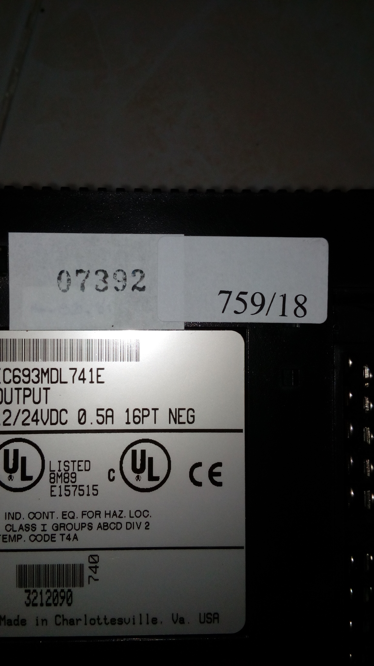 PLC " GE FANUC " MODEL : IC693MDL741E