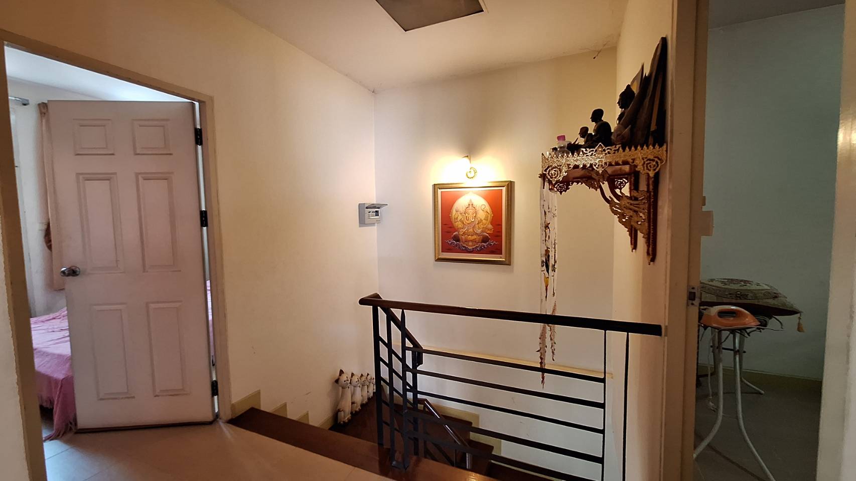 ขาย หมู่บ้านภัทรินทร์ 1 ติดถนนคู้บอน (ติดห้างแม็คแวลู่) (N.316)