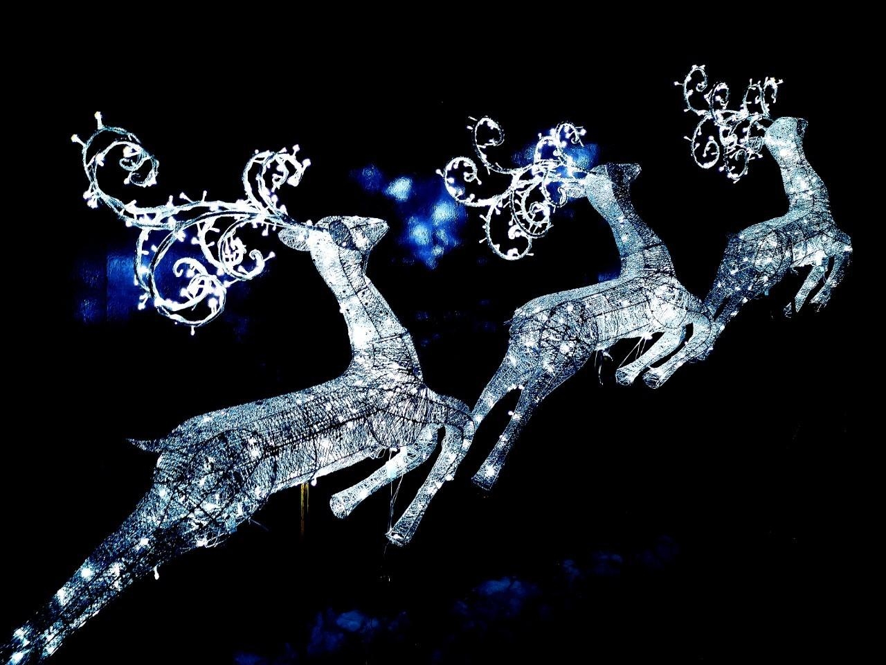 กวางคริสต์มาสไฟประดับสีเงิน"กระโดด1.8เมตร"