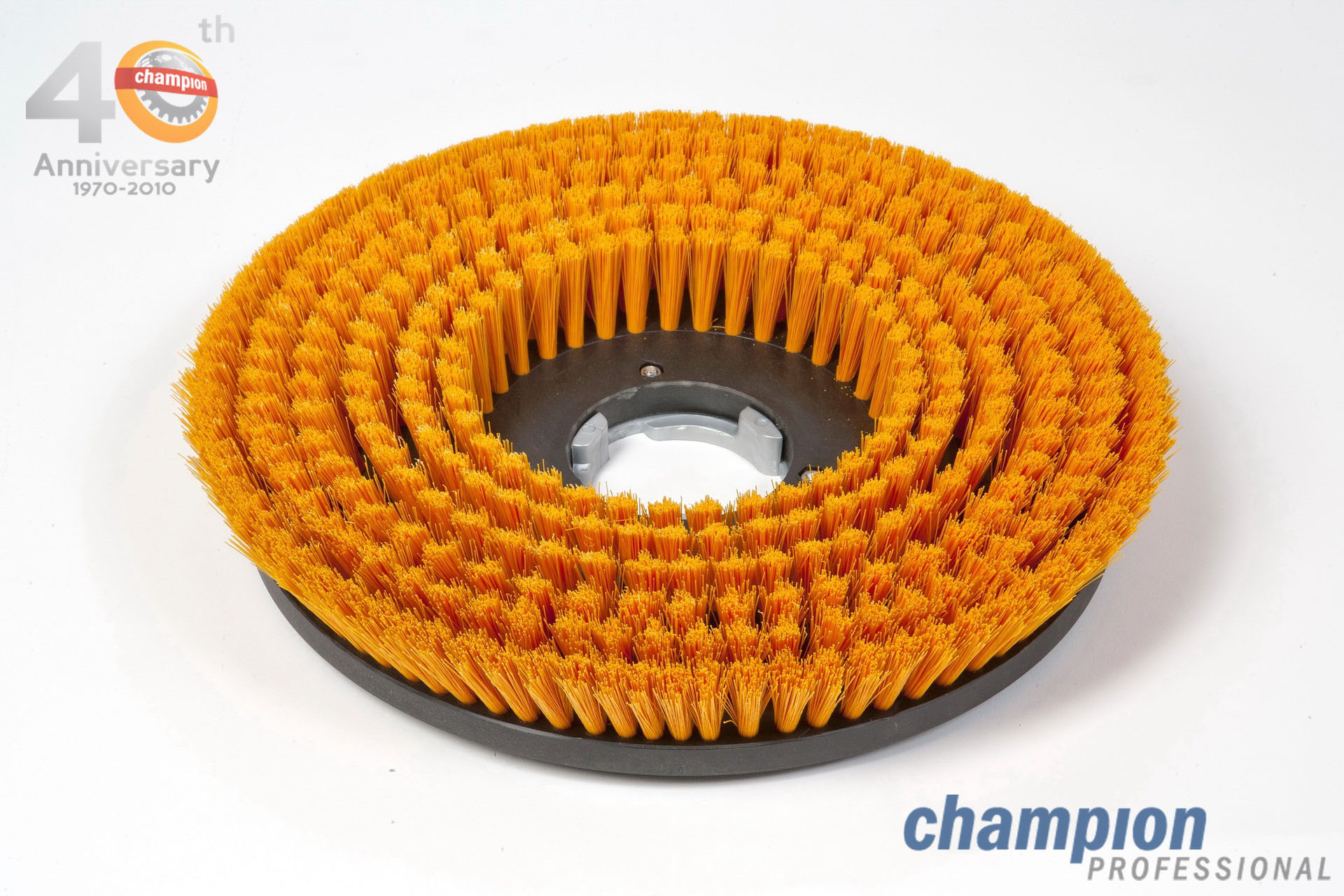 แปรงซักพรม ไนล่อนอ่อน CHAMPION ขนาด 20 นิ้ว