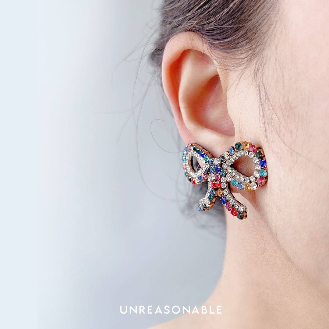 ต่างหูโบว์ Multi Color ต่างหูคลิป ต่างหูก้านเงินแท้ น้ำหนักเบา UA0924-01 Unreasonable Accessories
