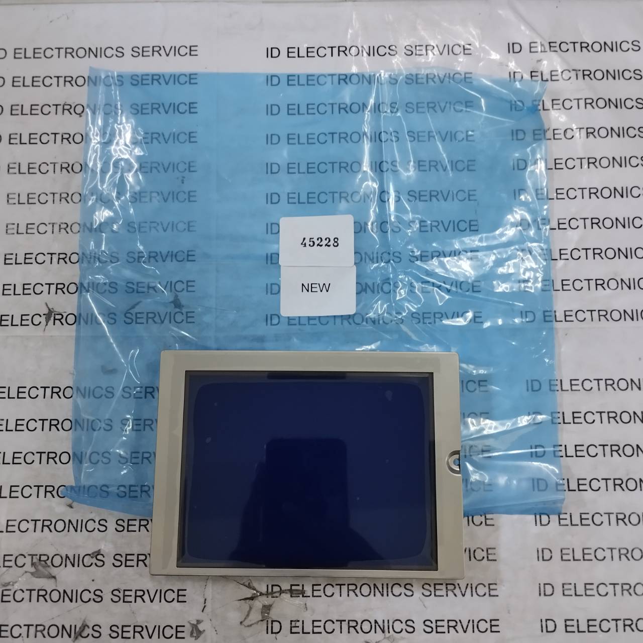 LCD PANEL " KYOCERA " MODEL : KG057QV1CA-G050