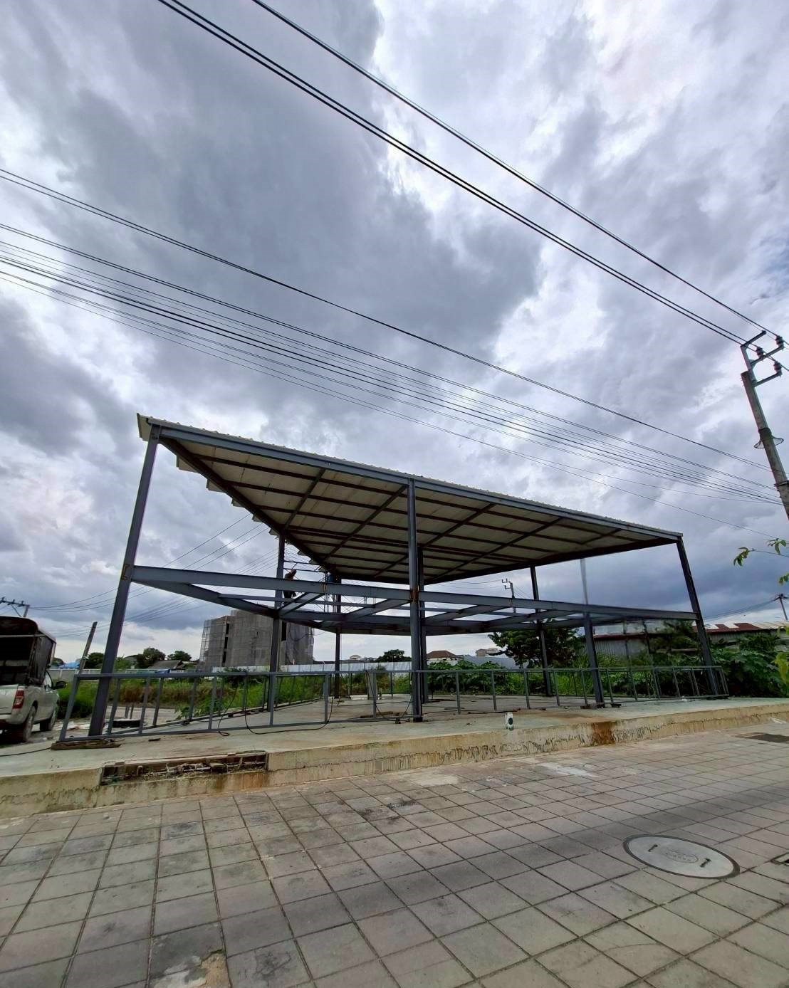 ให้เช่าพื้นที่สวย 2 ชั้น ติดถนนพัฒนาการตัดใหม่ เหมาะทำธุรกิจ (N.1868)