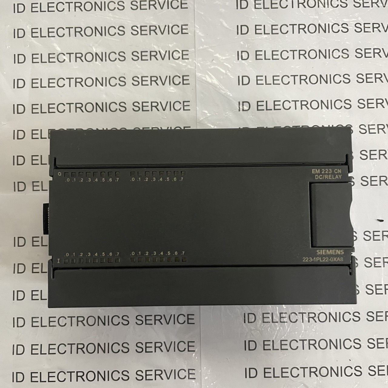 PLC " SIEMENS " MODEL : 6ES7 223-1PL22-0XA8