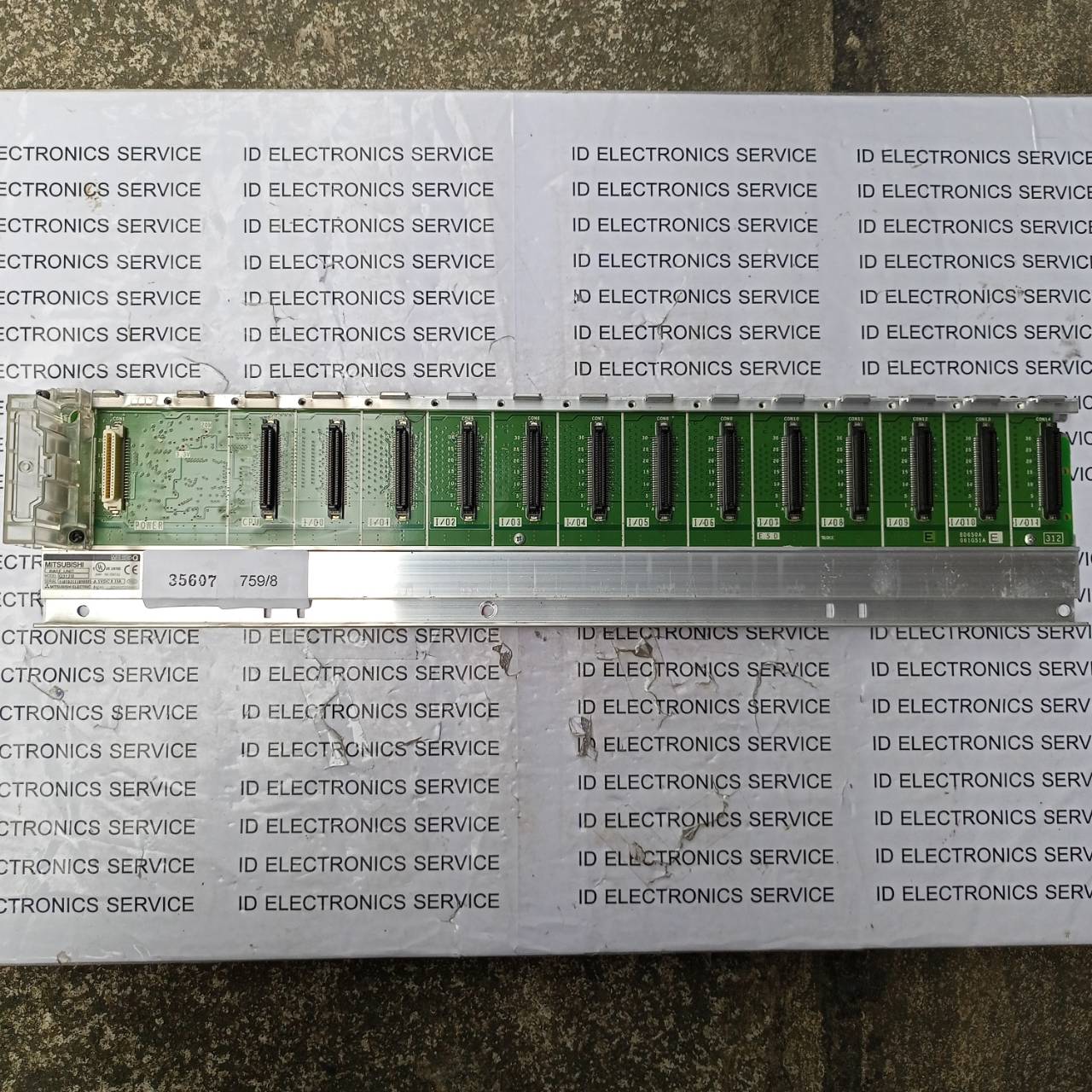 PLC " MITSUBISHI " MODEL : Q312B