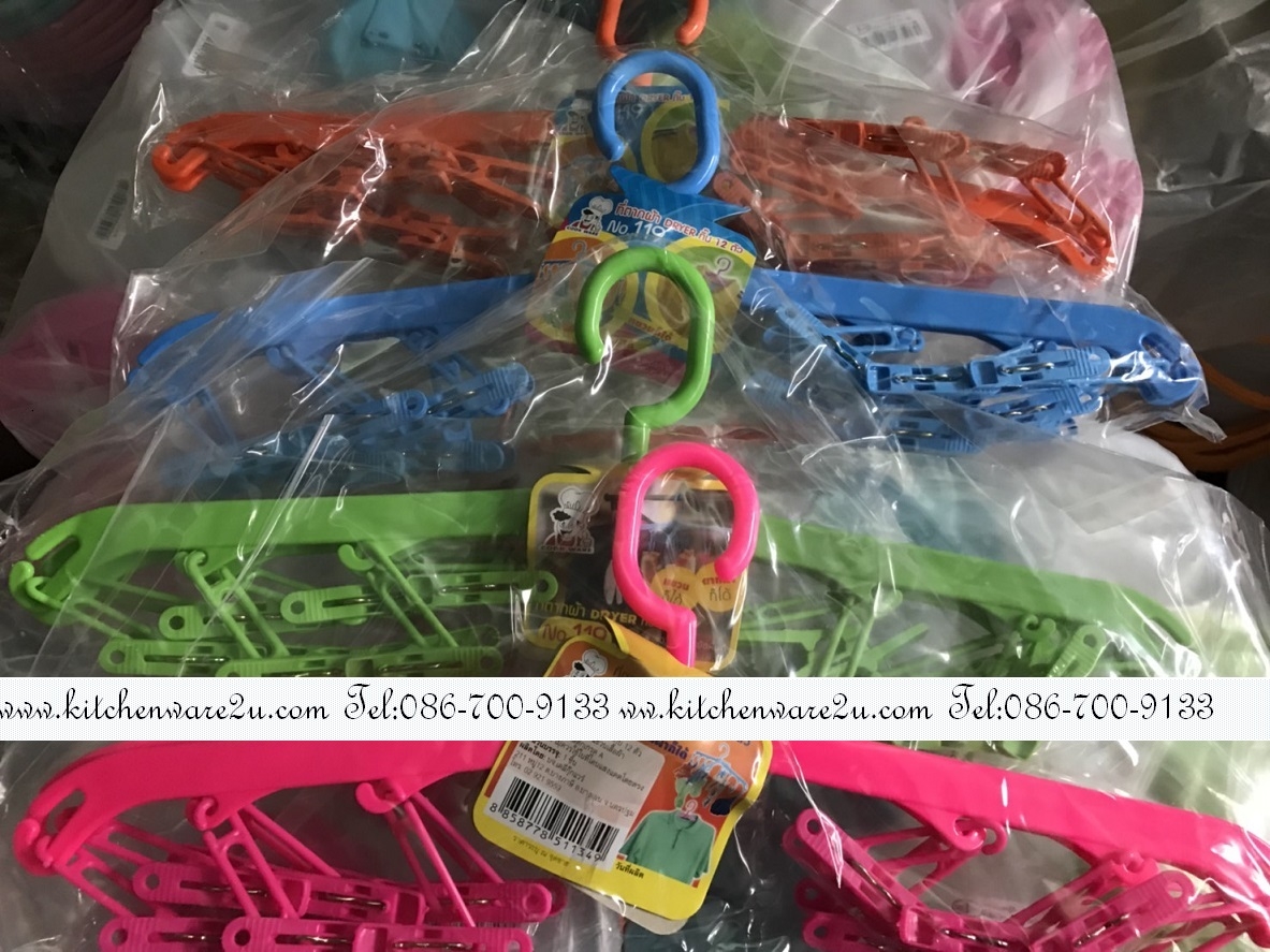 P07752 ไม้แขวนตากผ้าพร้อมกิ๊ฟหนีบ 8 ตัว แพค 2 อัน สีหวาน ดีไซน์ญี่ปุ่น ราคาส่งต่อ 1 โหล: 12 อัน