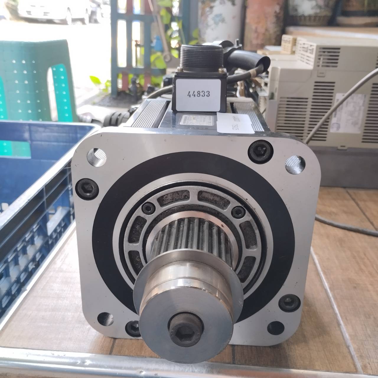 SGMGH-30A2A6B SERVO MOTOR "YASKAWA"