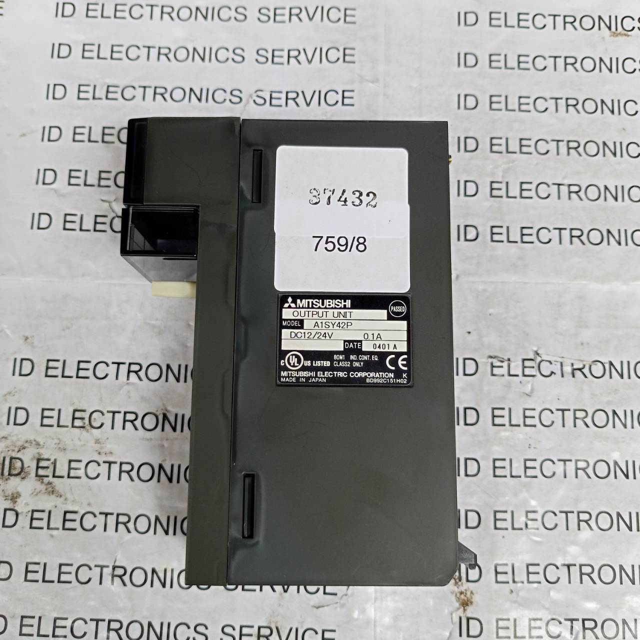 PLC " MITSUBISHI " MODEL : A1SY42P