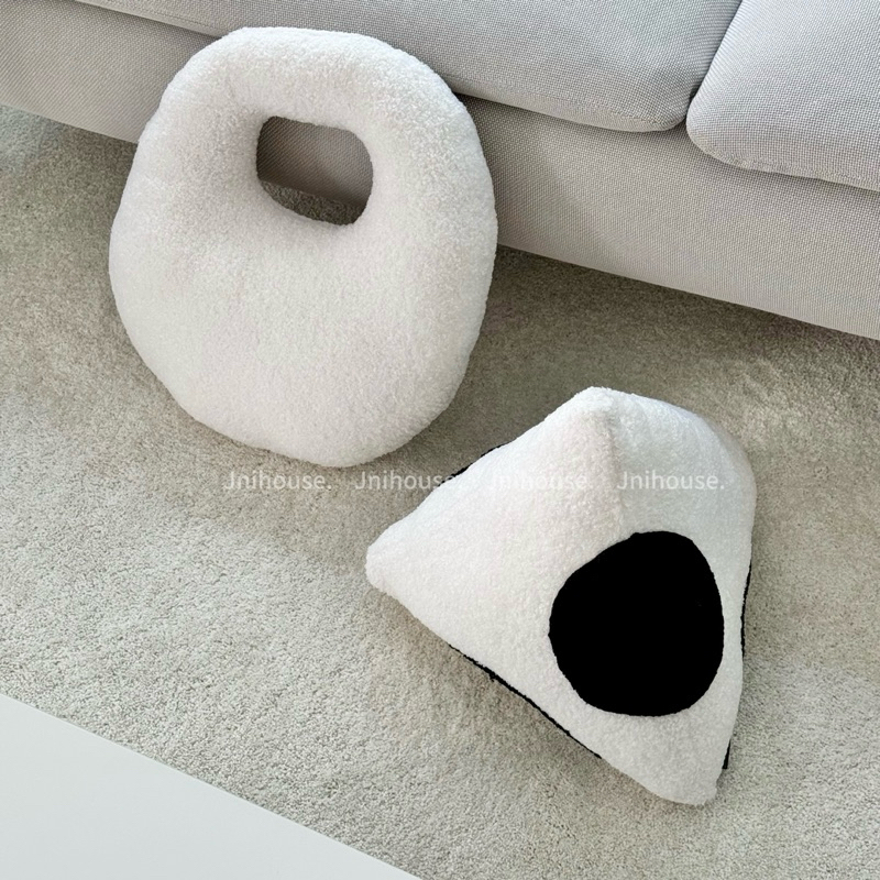 [พร้อมส่ง] Jnihouse : หมอนนุ่ม หมอนอิงมินิมอล