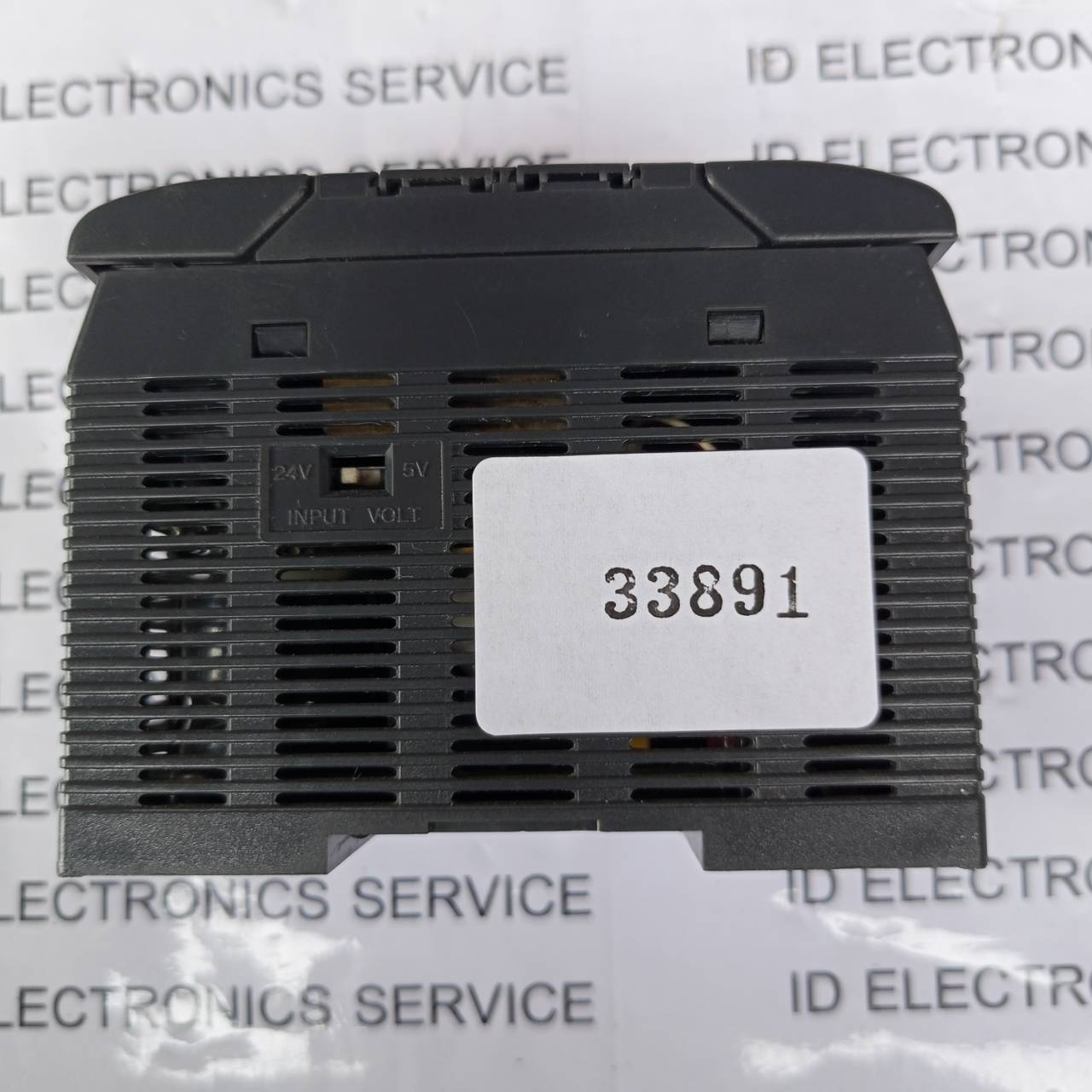 PLC " KEYENCE " MODEL : KV-16AT