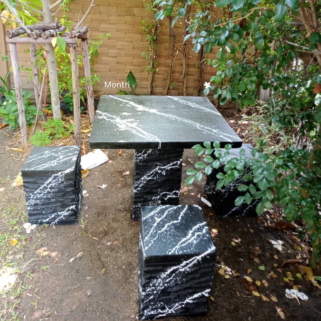 โต๊ะสนาม ชุดโต๊ะสนาม โต๊ะสนามกลางแจ้ง 4 ที่นั่ง เหมาะสำหรับวางในพื้นที่จำกัด ขนาดโต๊ะ 80*80 cm.