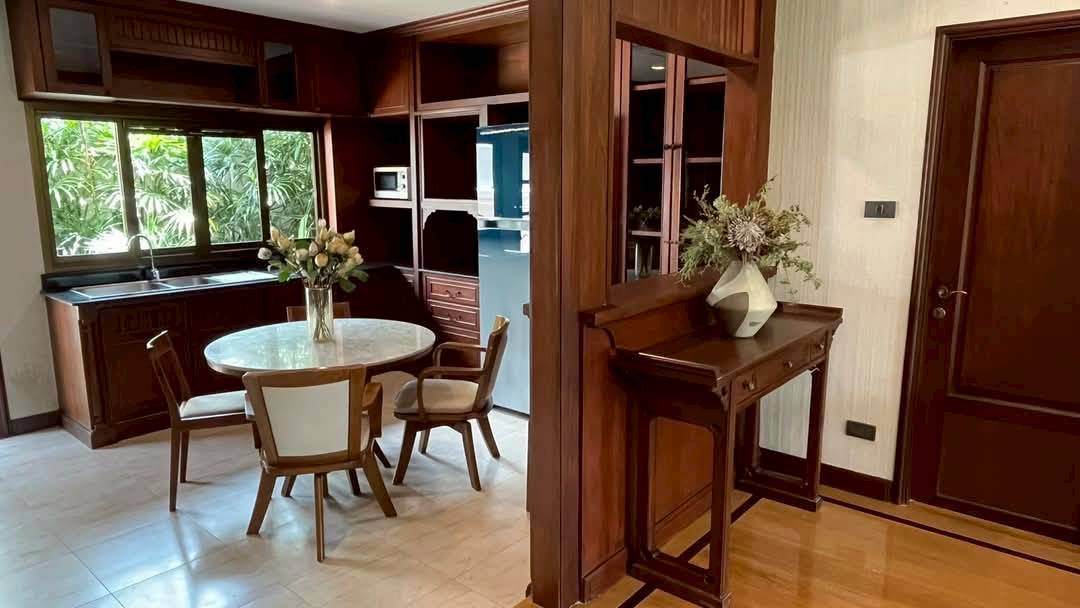 ให้เช่าบ้านเดี่ยว ในพื้นที่มีบ้าน 2 หลังติดกัน พร้อมสระว่ายน้ำ ใกล้พาราไดซ์พาร์ค พร้อมเข้าอยู่ (N.1691)