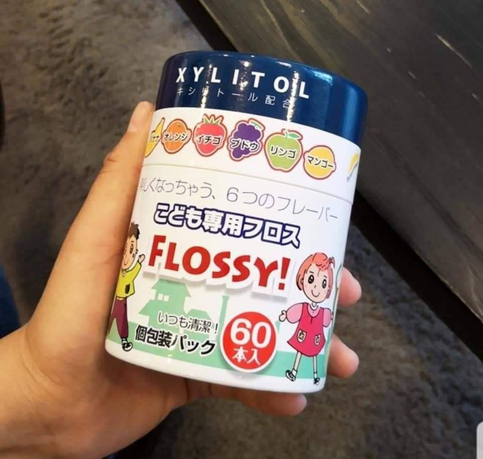 Dental Flossy ไหมขัดฟันเด็กรสผลไม้จากญี่ปุ่น 1 กล่อง 60 ชิ้น