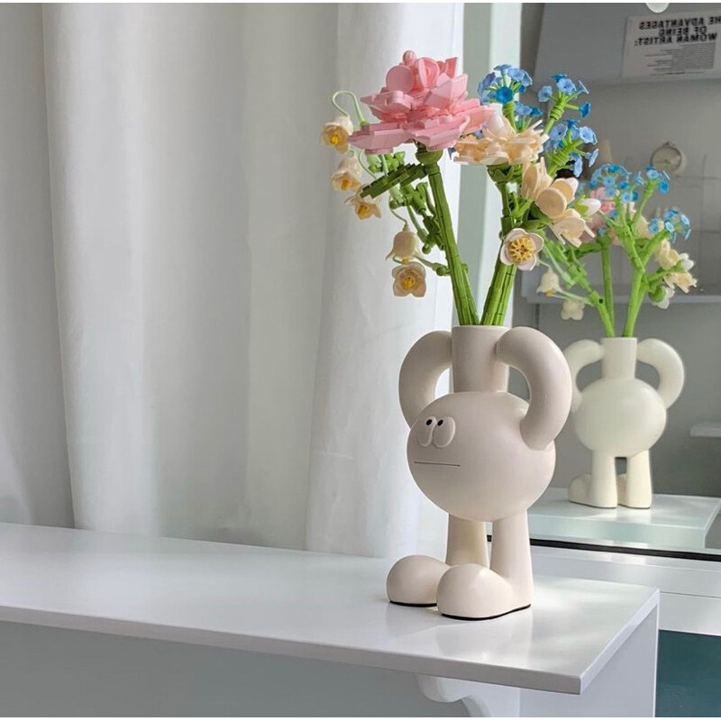 [พร้อมส่ง] Jnihouse : Bigfoot vase H16 cm